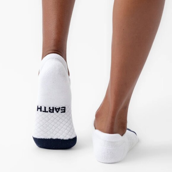 COZY EARTH Essential Ankle Socks, 4 pack Size S in Spruce/Eclipse NWT - Picture 4 of 9